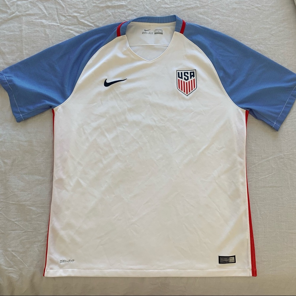 Men’s USA jersey